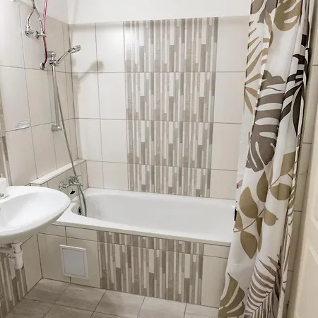 Playa Dona Sofia Beach Front Free Street Parking Apartment